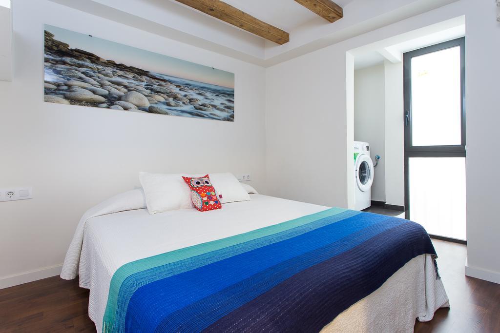 Apartments Barcelona Sagrada Room photo